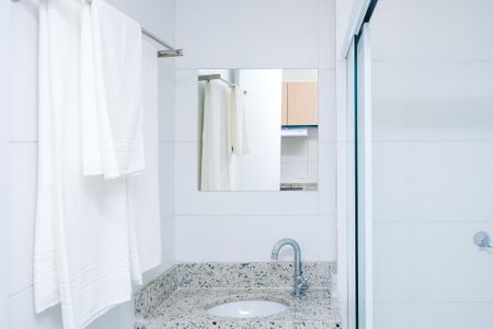 Banheiro de apartamento para alugar com 1 quarto, 18m² em Posse, Nova Iguaçu