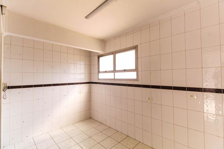 Apartamento à venda com 2 quartos, 62m² em Vila Bertioga, São Paulo