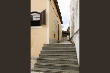 Entrada de casa para alugar com 1 quarto, 90m² em Engenho Novo, Rio de Janeiro