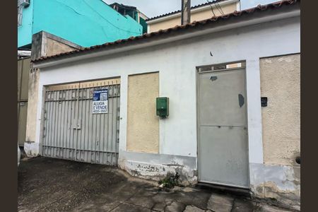 Casa para alugar com 90m², 1 quarto e 2 vagas Casa para alugar com 90m², 1 quarto e 2 vagasFachada