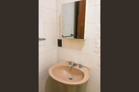 Casa para alugar com 90m², 1 quarto e 2 vagas Casa para alugar com 90m², 1 quarto e 2 vagasBanheiro