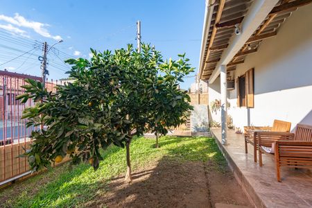 Casa à venda com 3 quartos, 70m² em Harmonia, Canoas