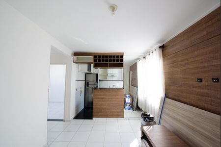 Sala de apartamento para alugar com 2 quartos, 45m² em Camargos, Belo Horizonte