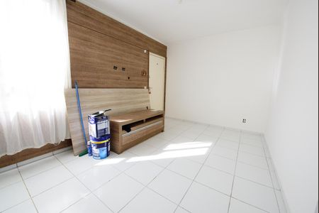Apartamento para alugar com 45m², 2 quartos e 1 vaga Apartamento para alugar com 45m², 2 quartos e 1 vagaSala