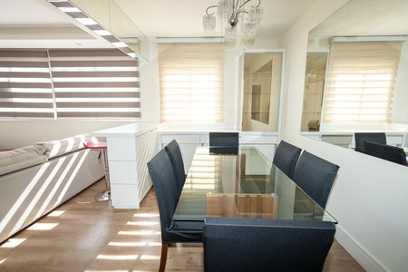 Sala de apartamento para alugar com 2 quartos, 69m² em Passo D’areia, Porto Alegre