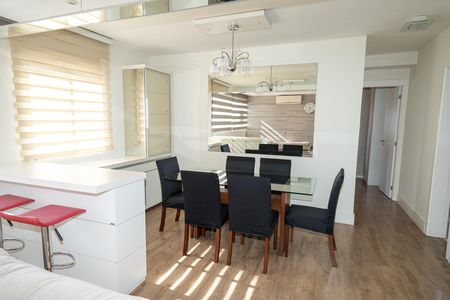 Sala de apartamento para alugar com 2 quartos, 69m² em Passo D’areia, Porto Alegre