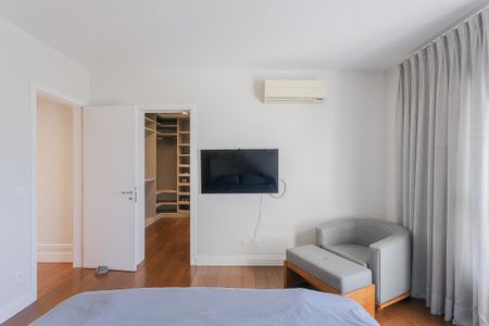 Suíte 3 de apartamento para alugar com 4 quartos, 258m² em Sumaré, São Paulo