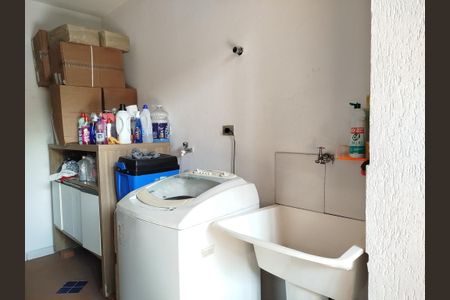 Casa para alugar com 160m², 3 quartos e 3 vagas Casa para alugar com 160m², 3 quartos e 3 vagasÁrea de serviço