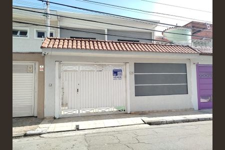 Casa para alugar com 160m², 3 quartos e 3 vagas Casa para alugar com 160m², 3 quartos e 3 vagasFachada - Placa cód:VDLZ - 540 em 08/07/26