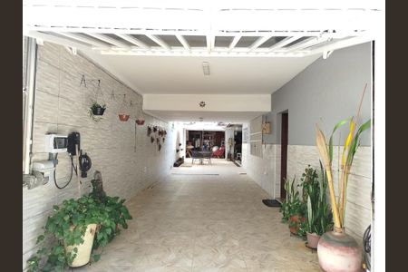 Casa para alugar com 160m², 3 quartos e 3 vagas Casa para alugar com 160m², 3 quartos e 3 vagasGaragem