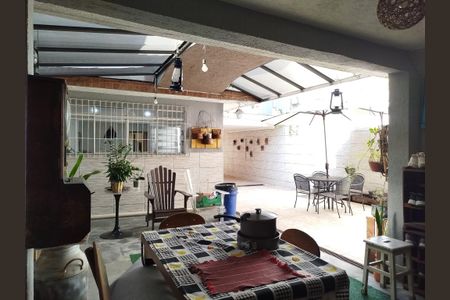 Casa para alugar com 160m², 3 quartos e 3 vagas Casa para alugar com 160m², 3 quartos e 3 vagasÁrea gourmet