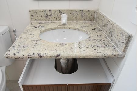 Apartamento para alugar com 47m², 2 quartos e 1 vaga Apartamento para alugar com 47m², 2 quartos e 1 vagabanheiro social
