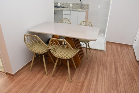 Apartamento para alugar com 47m², 2 quartos e 1 vaga Apartamento para alugar com 47m², 2 quartos e 1 vagaSala de Jantar