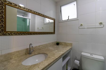 Banheiro de apartamento para alugar com 3 quartos, 70m² em Vila Augusta, Guarulhos
