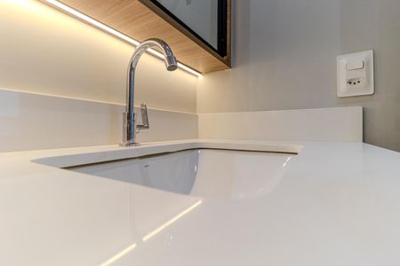 Banheiro de kitnet/studio para alugar com 1 quarto, 29m² em Centro Histórico de São Paulo, São Paulo