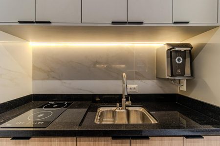 Cozinha de kitnet/studio para alugar com 1 quarto, 29m² em Centro Histórico de São Paulo, São Paulo