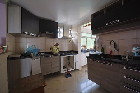 Cozinha de apartamento para alugar com 2 quartos, 55m² em Conjunto Habitacional Padre Manoel de Paiva, São Paulo