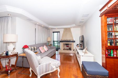 Apartamento à venda com 208m², 4 quartos e 4 vagas Apartamento à venda com 208m², 4 quartos e 4 vagasSala