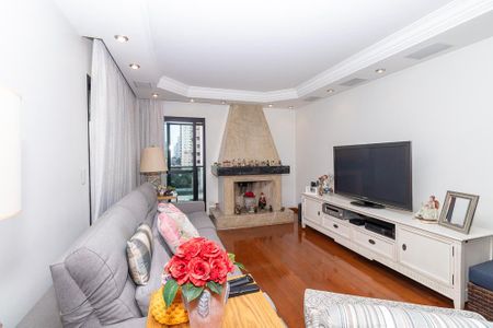Apartamento à venda com 208m², 4 quartos e 4 vagas Apartamento à venda com 208m², 4 quartos e 4 vagasSala