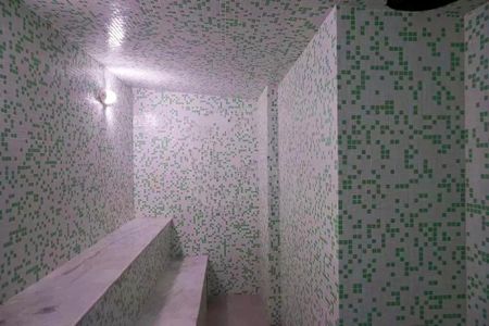 Apartamento à venda com 208m², 4 quartos e 4 vagas Apartamento à venda com 208m², 4 quartos e 4 vagasÁrea comum - Sauna