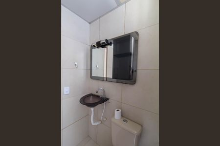 Banheiro de apartamento para alugar com 2 quartos, 55m² em Itaquera, São Paulo