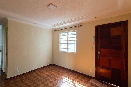 Sala de apartamento para alugar com 2 quartos, 55m² em Itaquera, São Paulo