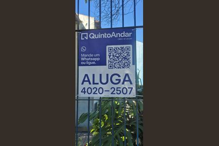 Placa de apartamento para alugar com 2 quartos, 55m² em Itaquera, São Paulo