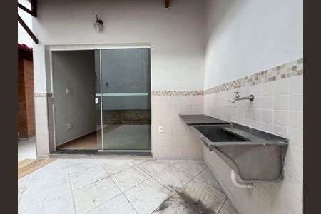 Casa para alugar com 500m², 5 quartos e 4 vagas Casa para alugar com 500m², 5 quartos e 4 vagasÁrea externa