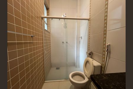 Casa para alugar com 500m², 5 quartos e 4 vagas Casa para alugar com 500m², 5 quartos e 4 vagasBanheiro social 2