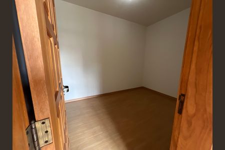 Casa para alugar com 500m², 5 quartos e 4 vagas Casa para alugar com 500m², 5 quartos e 4 vagasCloset da suíte 2
