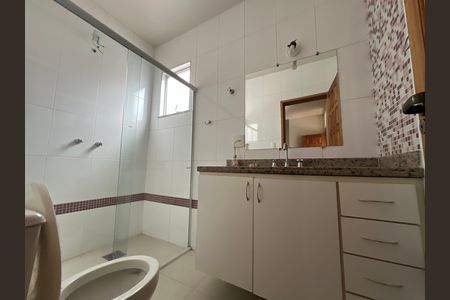Casa para alugar com 500m², 5 quartos e 4 vagas Casa para alugar com 500m², 5 quartos e 4 vagasBanheiro da Suíte 2