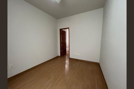 Casa para alugar com 500m², 5 quartos e 4 vagas Casa para alugar com 500m², 5 quartos e 4 vagasSuíte 1