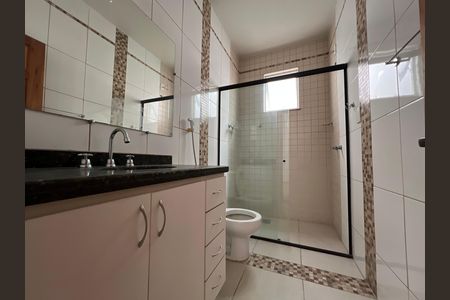 Casa para alugar com 500m², 5 quartos e 4 vagas Casa para alugar com 500m², 5 quartos e 4 vagasBanheiro da Suíte 1