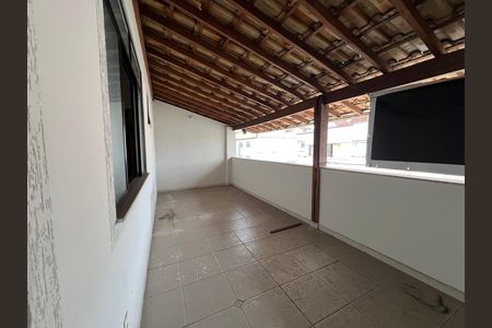 Casa para alugar com 500m², 5 quartos e 4 vagas Casa para alugar com 500m², 5 quartos e 4 vagasSacada