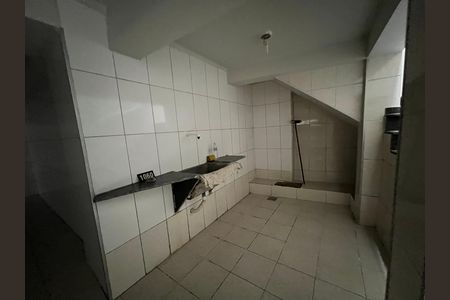 Garagem de casa para alugar com 5 quartos, 500m² em Centro, Juiz de Fora