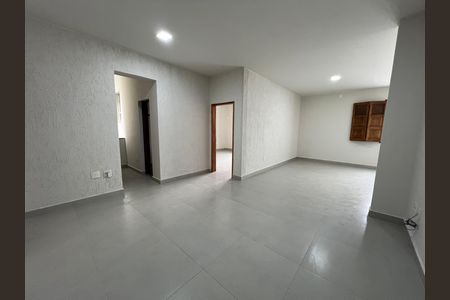Casa para alugar com 500m², 5 quartos e 4 vagas Casa para alugar com 500m², 5 quartos e 4 vagasSala