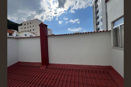 Casa para alugar com 500m², 5 quartos e 4 vagas Casa para alugar com 500m², 5 quartos e 4 vagasVista da suíte 2