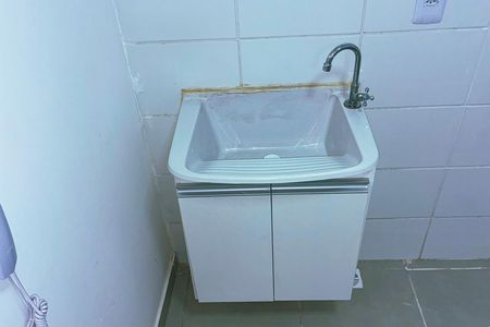 Cozinha e Área de Serviço de apartamento para alugar com 2 quartos, 39m² em Jardim São Jorge, São Paulo