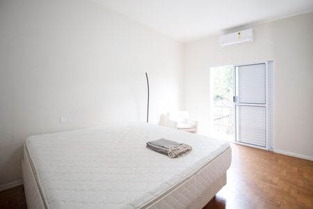 Casa para alugar com 500m², 5 quartos e 3 vagas