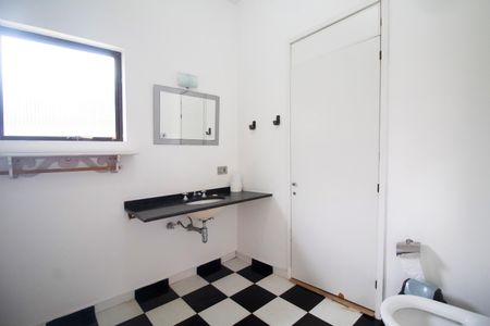Casa para alugar com 5 quartos, 500m² em Jardim Europa, São Paulo