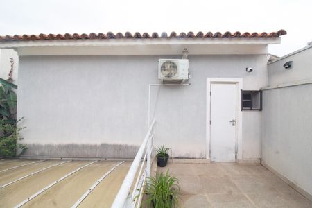Casa para alugar com 5 quartos, 500m² em Jardim Europa, São Paulo