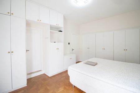 Casa para alugar com 500m², 5 quartos e 3 vagas
