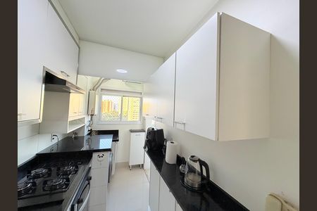 Cozinha de apartamento à venda com 2 quartos, 62m² em Jardim das Vertentes, São Paulo