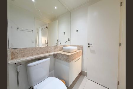 Apartamento à venda com 62m², 2 quartos e 1 vaga Apartamento à venda com 62m², 2 quartos e 1 vagaBanheiro 1