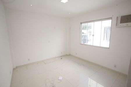 Apartamento para alugar com 2 quartos, 70m² em Jacarepaguá, Rio de Janeiro