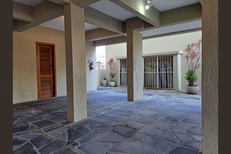 Box 4 com Depósito de apartamento para alugar com 2 quartos, 69m² em Jardim Itu, Porto Alegre