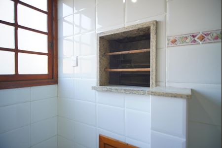Cozinha - Churrasqueira de apartamento para alugar com 2 quartos, 69m² em Jardim Itu, Porto Alegre
