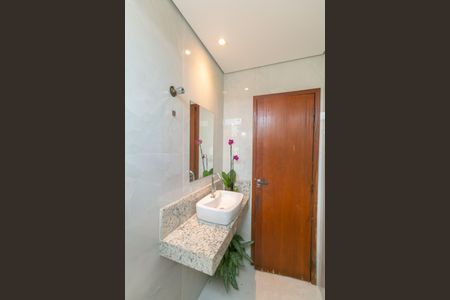 Casa à venda com 4 quartos, 210m² em Conjunto Helena Antipoff, Belo Horizonte