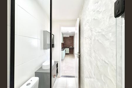 Banheiro de apartamento à venda com 2 quartos, 32m² em Jardim Pereira Leite, São Paulo