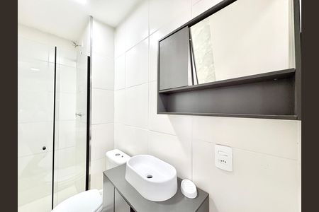 Banheiro de apartamento à venda com 2 quartos, 32m² em Jardim Pereira Leite, São Paulo